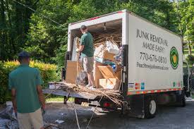 Best Garage Cleanout  in Madison, NE